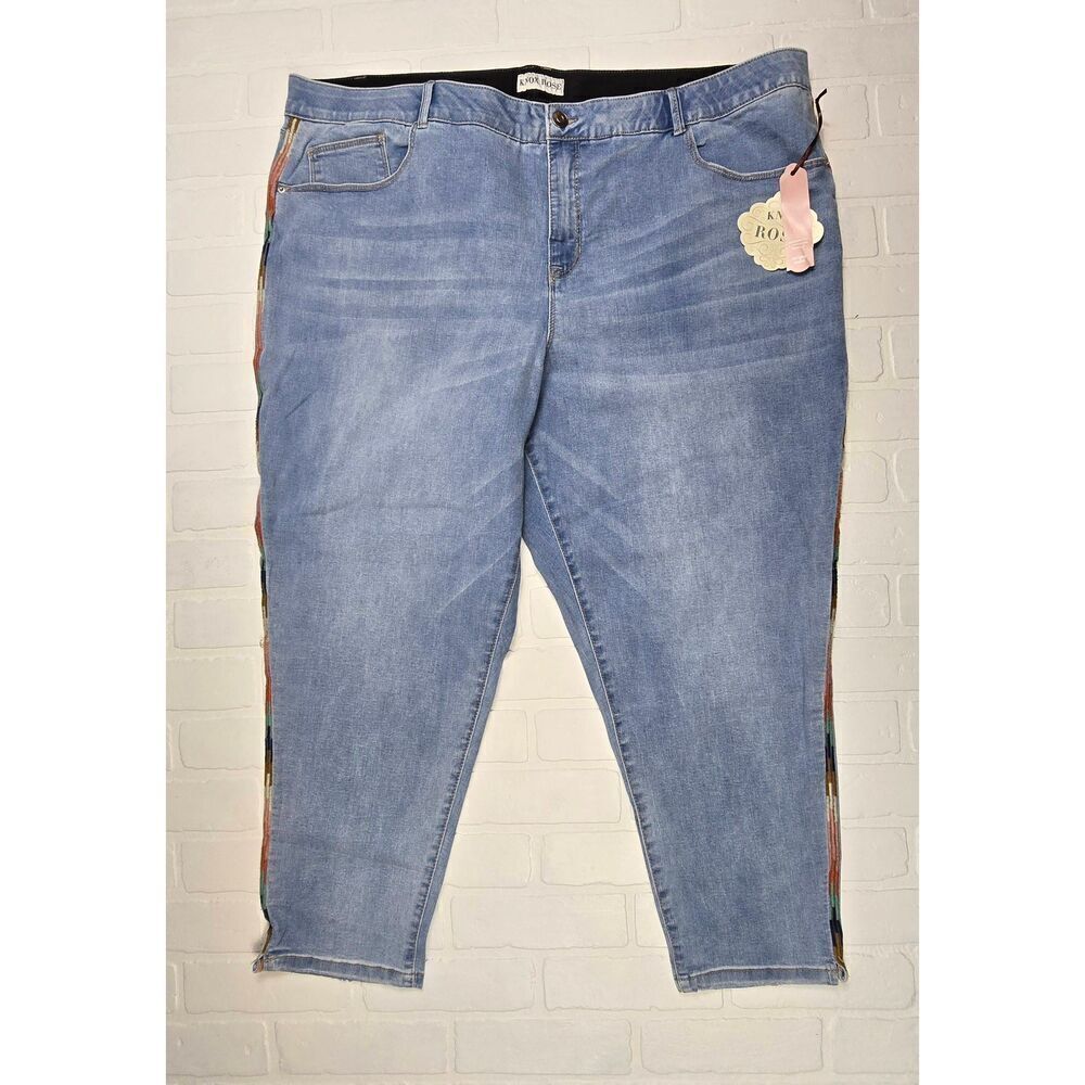 Knox Rose Embroidered Light Wash Skinny Ankle Jeans 28W